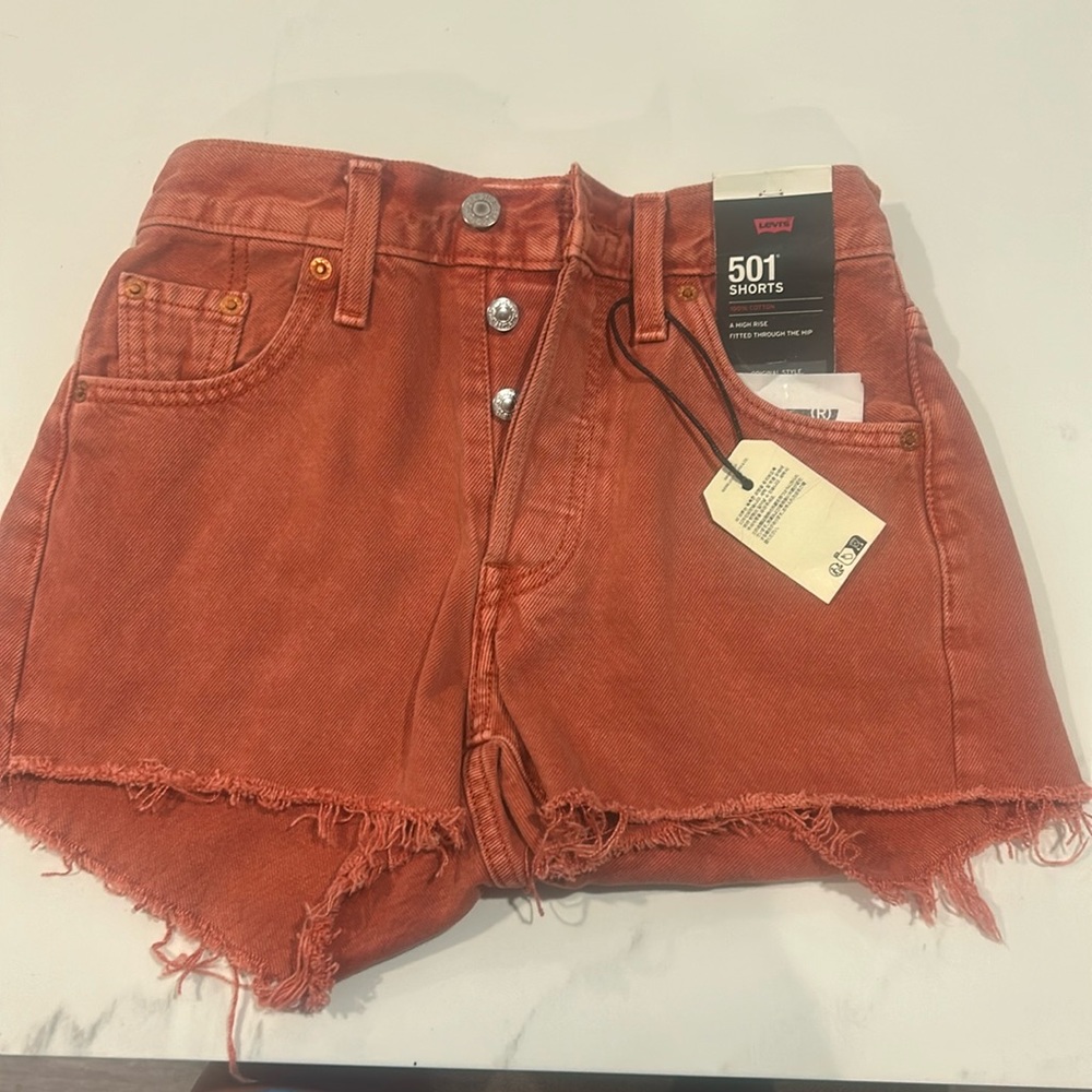 Levi’s 501 Shorts SIZE 23